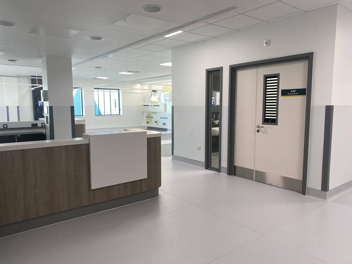 Hinchingbrooke Hospital - Dfendoor